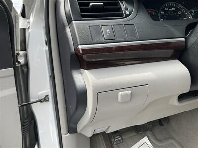 2013 Toyota Camry XLE - Photo 27 - Acton, MA 01720