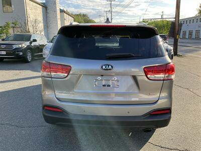2017 Kia Sorento LX   - Photo 6 - Acton, MA 01720