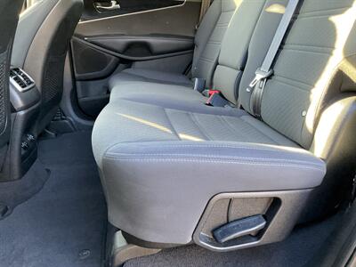 2017 Kia Sorento LX   - Photo 13 - Acton, MA 01720