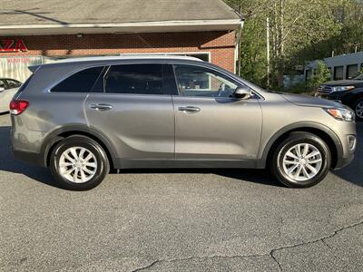 2017 Kia Sorento LX   - Photo 4 - Acton, MA 01720