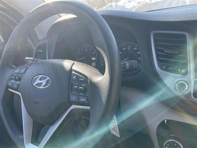 2018 Hyundai TUCSON SE - Photo 21 - Acton, MA 01720