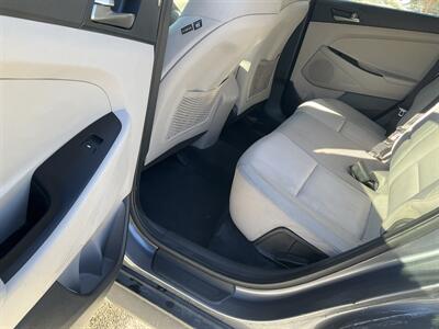 2018 Hyundai TUCSON SE - Photo 13 - Acton, MA 01720
