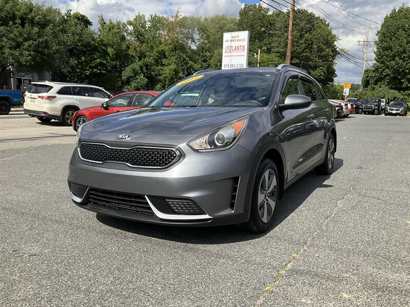 2017 Kia Niro LX   - Photo 1 - Acton, MA 01720