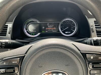 2017 Kia Niro LX   - Photo 17 - Acton, MA 01720
