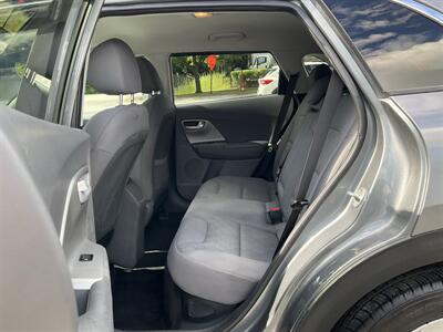 2017 Kia Niro LX   - Photo 12 - Acton, MA 01720
