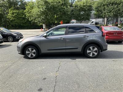 2017 Kia Niro LX   - Photo 8 - Acton, MA 01720