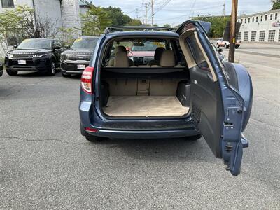 2012 Toyota RAV4   - Photo 11 - Acton, MA 01720