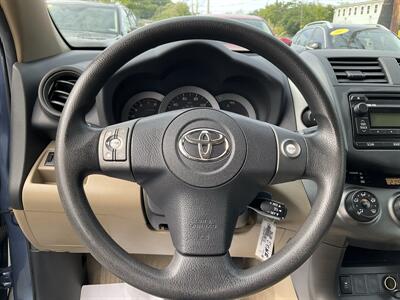 2012 Toyota RAV4   - Photo 21 - Acton, MA 01720