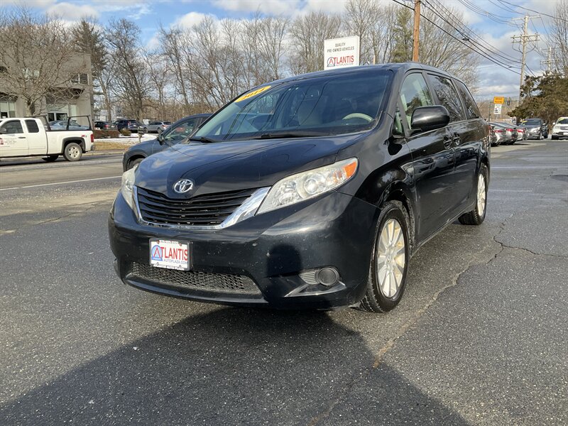2014 Toyota Sienna LE 7-Passenger   - Photo 1 - Acton, MA 01720