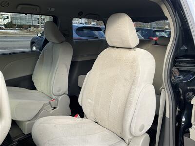 2014 Toyota Sienna LE 7-Passenger   - Photo 10 - Acton, MA 01720