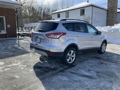 2015 Ford Escape SE   - Photo 5 - Acton, MA 01720