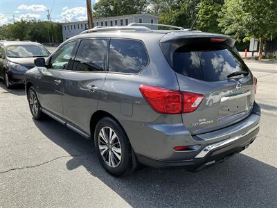 2017 Nissan Pathfinder SV   - Photo 7 - Acton, MA 01720