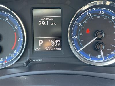 2018 Toyota Corolla LE   - Photo 17 - Acton, MA 01720