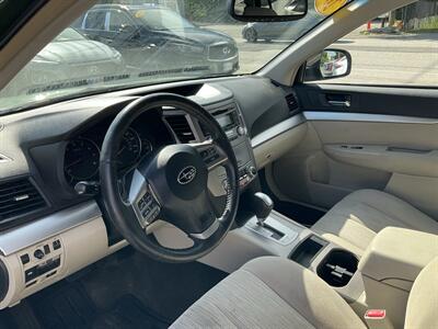 2013 Subaru Outback 2.5i Premium   - Photo 15 - Acton, MA 01720