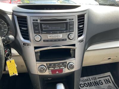 2013 Subaru Outback 2.5i Premium   - Photo 18 - Acton, MA 01720