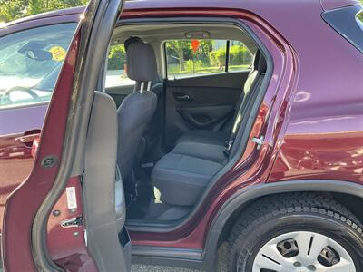 2017 Chevrolet Trax LS - Photo 12 - Acton, MA 01720