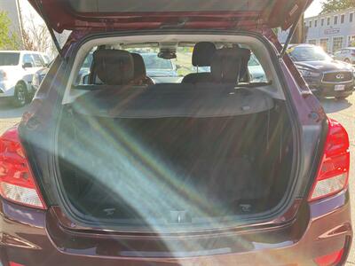 2017 Chevrolet Trax LS - Photo 11 - Acton, MA 01720