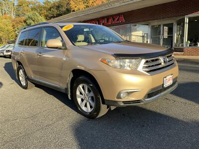 2013 Toyota Highlander SE   - Photo 2 - Acton, MA 01720