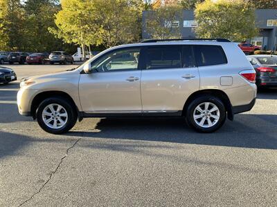 2013 Toyota Highlander SE   - Photo 7 - Acton, MA 01720