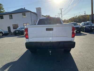 2015 Toyota Tundra SR5 - Photo 6 - Acton, MA 01720