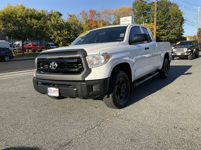2015 Toyota Tundra SR5   - Photo 1 - Acton, MA 01720