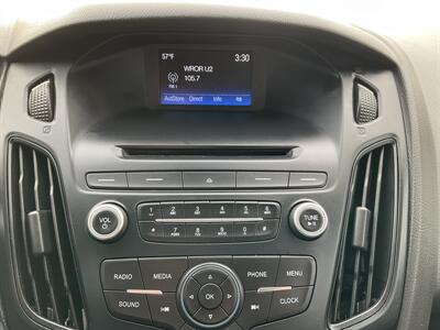 2016 Ford Focus SE   - Photo 21 - Acton, MA 01720