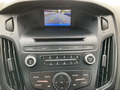 2016 Ford Focus SE   - Photo 22 - Acton, MA 01720