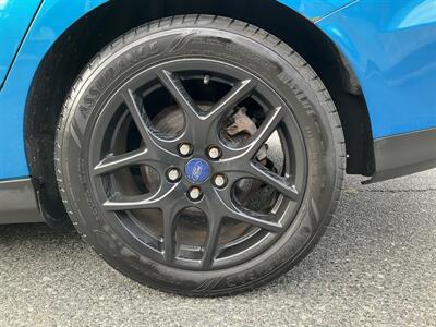 2016 Ford Focus SE   - Photo 12 - Acton, MA 01720
