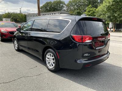 2020 Chrysler Voyager LXi - Photo 7 - Acton, MA 01720