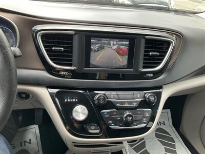 2020 Chrysler Voyager LXi - Photo 25 - Acton, MA 01720