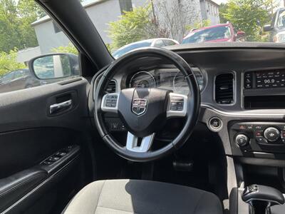 2012 Dodge Charger SE   - Photo 12 - Acton, MA 01720