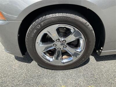 2012 Dodge Charger SE   - Photo 7 - Acton, MA 01720