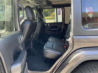 2018 Jeep Wrangler Unlimited Sahara   - Photo 14 - Acton, MA 01720