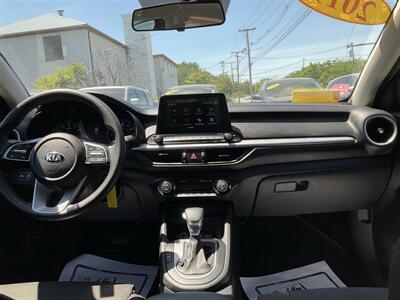 2019 Kia Forte LXS   - Photo 13 - Acton, MA 01720