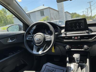 2019 Kia Forte LXS   - Photo 15 - Acton, MA 01720
