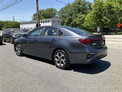 2019 Kia Forte LXS   - Photo 8 - Acton, MA 01720