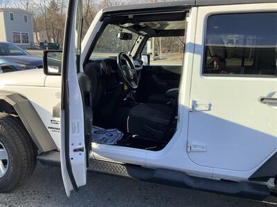 2013 Jeep Wrangler Unlimited Sport   - Photo 16 - Acton, MA 01720
