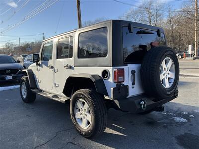 2013 Jeep Wrangler Unlimited Sport   - Photo 7 - Acton, MA 01720