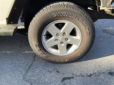 2013 Jeep Wrangler Unlimited Sport   - Photo 9 - Acton, MA 01720