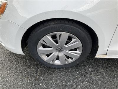 2014 Volkswagen Jetta SE PZEV - Photo 10 - Acton, MA 01720