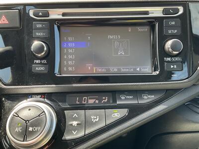 2015 Toyota Prius c Two   - Photo 19 - Acton, MA 01720
