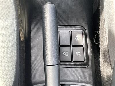 2015 Toyota Prius c Two   - Photo 16 - Acton, MA 01720