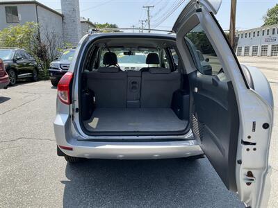 2008 Toyota RAV4 - Photo 11 - Acton, MA 01720