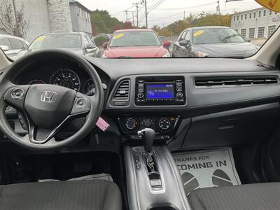 2016 Honda HR-V LX - Photo 12 - Acton, MA 01720