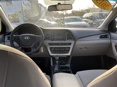 2015 Hyundai SONATA SE   - Photo 14 - Acton, MA 01720
