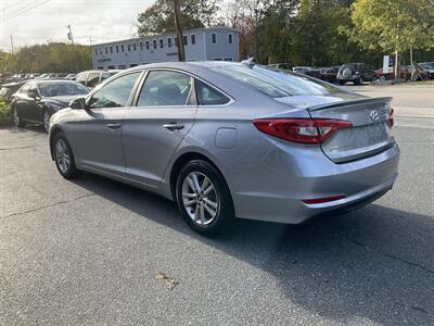 2015 Hyundai SONATA SE   - Photo 10 - Acton, MA 01720