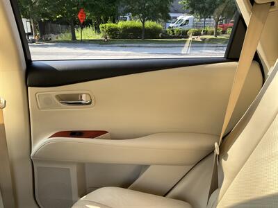 2012 Lexus RX 350   - Photo 17 - Acton, MA 01720