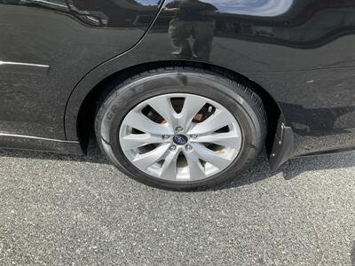 2015 Subaru Legacy 2.5i Premium - Photo 10 - Acton, MA 01720
