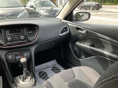 2015 Dodge Dart SXT - Photo 16 - Acton, MA 01720