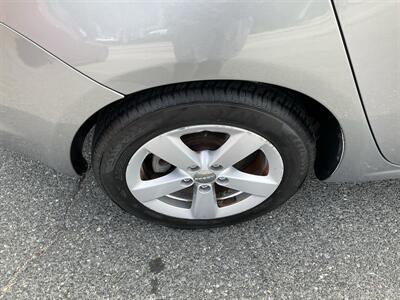 2015 Dodge Dart SXT - Photo 10 - Acton, MA 01720